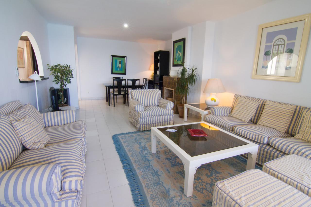 Ferienwohnung Tuhillo 3B Menyber Nerja Exterior foto